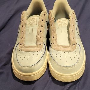 Nike Air Force 1 Devin Bookers